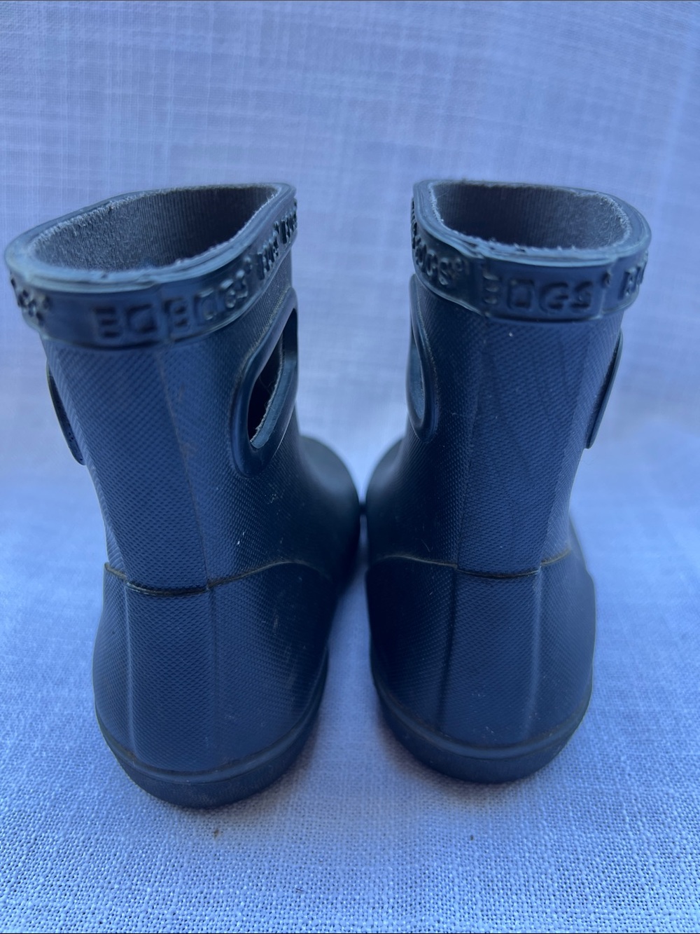 Bogs Kids Black Pull-On Waterproof Rain Boots with Built-In Handles Toddler Size - Picture 3 of 6